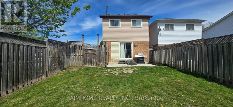 854 ATTERSLEY DRIVE, Oshawa (Pinecrest), Ontario, L1K1T9