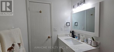 854 ATTERSLEY DRIVE Oshawa (Pinecrest) Ontario photo 9