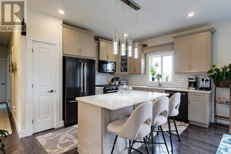 204 MACTAY DRIVE, Chatsworth, Ontario, N0G1H0