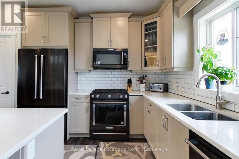 204 MACTAY DRIVE, Chatsworth, Ontario, N0G1H0