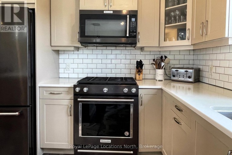 204 MACTAY DRIVE, Chatsworth, Ontario, N0G1H0