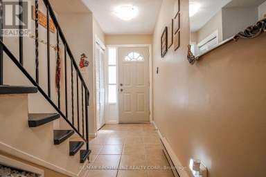 50 - 2440 BROMSGROVE ROAD Mississauga (Clarkson) Ontario photo 3