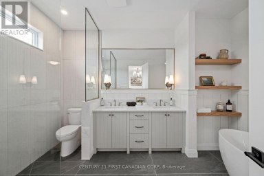 876 WHITE PINE STREET London North (North S) Ontario photo 20