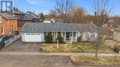 5 DURHAM STREET Clarington (Bowmanville) Ontario photo 1