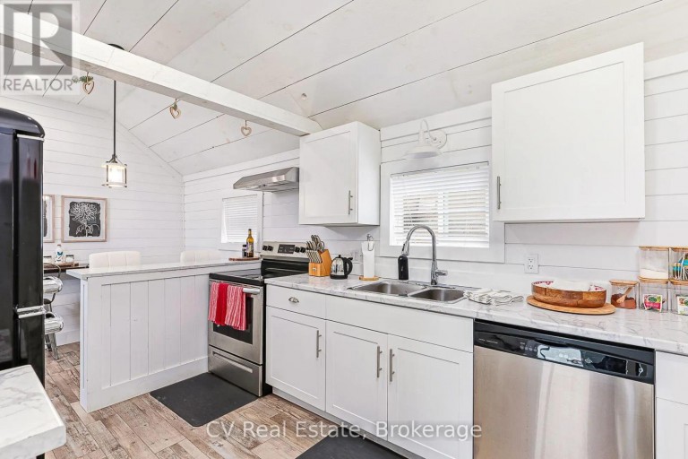 209583 26 HIGHWAY, Blue Mountains, Ontario, L9Y0S5