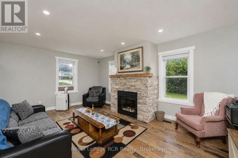 56 MAIN STREET E, Grey Highlands, Ontario, N0C1H0