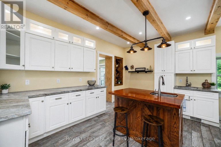 56 MAIN STREET E, Grey Highlands, Ontario, N0C1H0