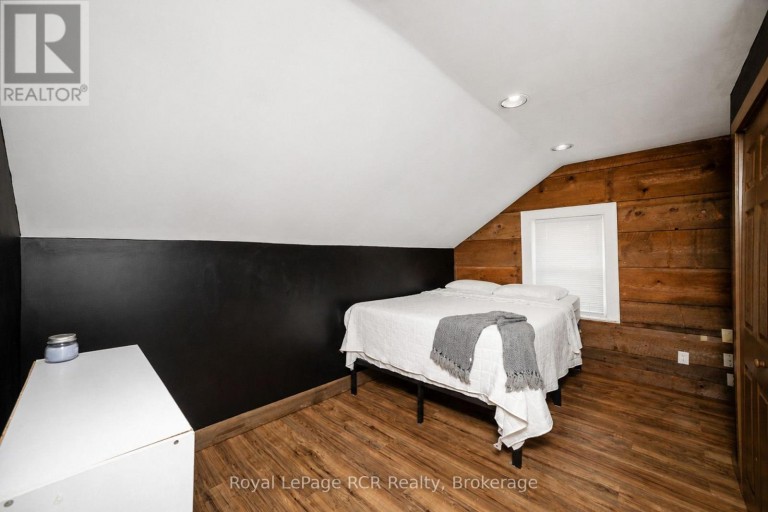 56 MAIN STREET E, Grey Highlands, Ontario, N0C1H0