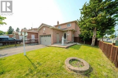 2 NOEL STREET Markham (Markham Village) Ontario photo 1