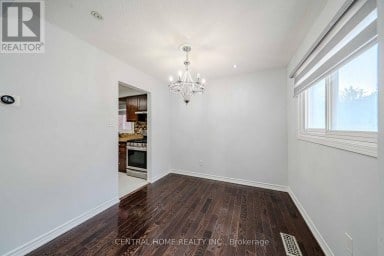 2 NOEL STREET Markham (Markham Village) Ontario photo 12