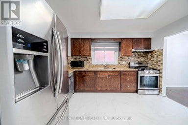 2 NOEL STREET Markham (Markham Village) Ontario photo 14