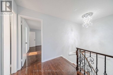 2 NOEL STREET Markham (Markham Village) Ontario photo 16