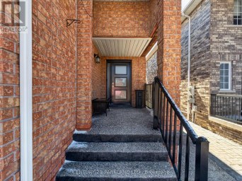 181 PURCELL CRESCENT Vaughan (Maple) Ontario photo 2