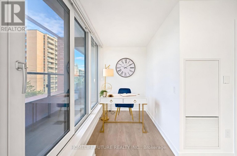 208 - 28 ANN STREET, Mississauga (Port Credit), Ontario, L5G0E1