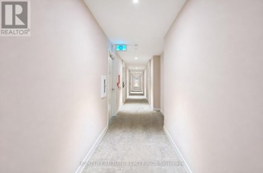 208 - 28 ANN STREET Mississauga (Port Credit) Ontario photo 3
