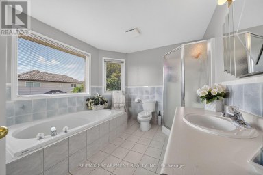 42 HILLGARDEN DRIVE Hamilton (Stoney Creek Mountain) Ontario photo 33