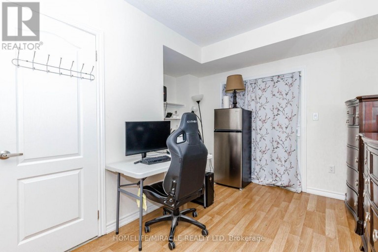 32 ARCOLA STREET, Brampton (Goreway Drive Corridor), Ontario, L6P4N7