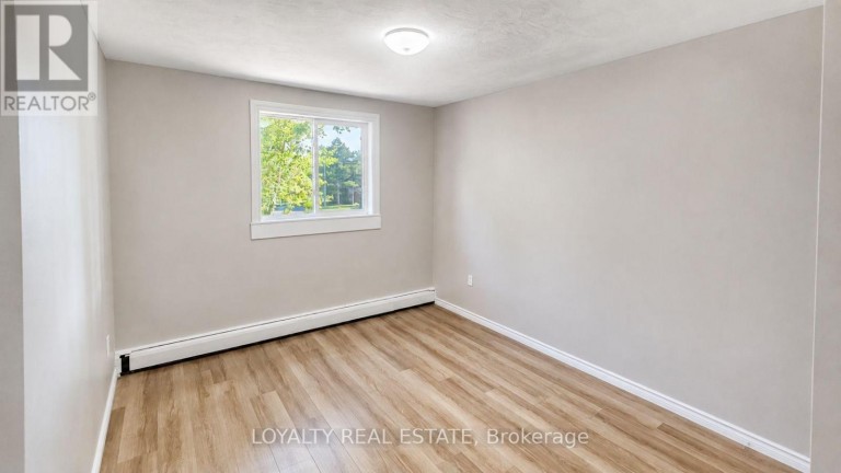 306 - 601 BARBER AVENUE N, North Perth (Listowel), Ontario, N4W1S4