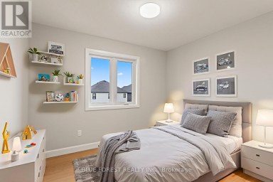 LOT 21 AYRSHIRE AVENUE London South (South V) Ontario photo 39