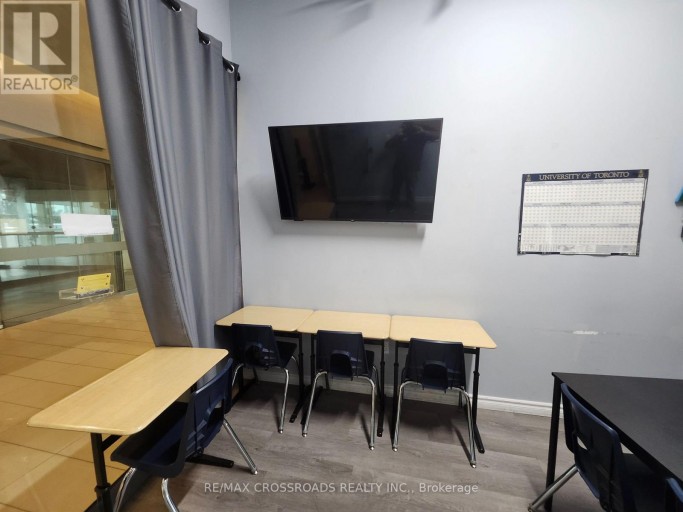 9390 WOODBINE AVENUE, Markham (Buttonville), Ontario, L3R9Y4