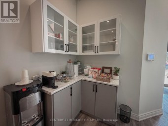 208 - 9737 YONGE STREET Richmond Hill (Harding) Ontario photo 7