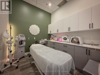208 - 9737 YONGE STREET Richmond Hill (Harding) Ontario photo 9