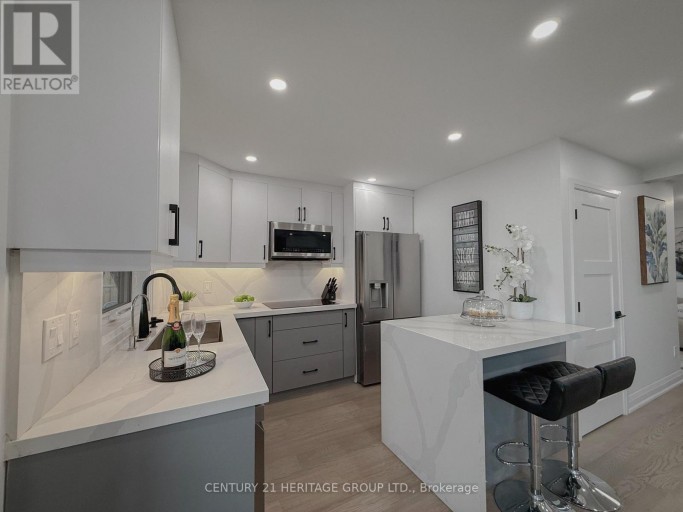 110 HEDGE ROAD, Georgina (Sutton & Jackson's Point), Ontario, L0E1R0