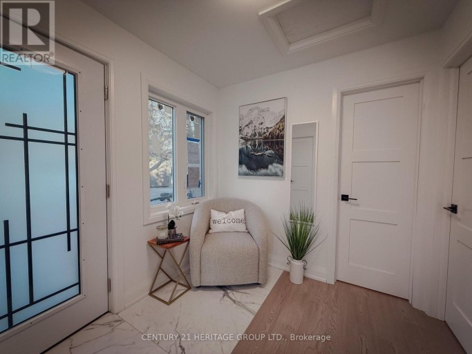 110 HEDGE ROAD, Georgina (Sutton & Jackson's Point), Ontario, L0E1R0