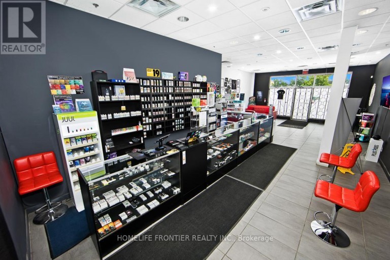 13390 YONGE STREET, Richmond Hill (Oak Ridges), Ontario, L4E2P6