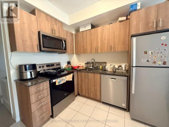 18 - 155 TAPSCOTT ROAD Toronto (Malvern) Ontario photo 8