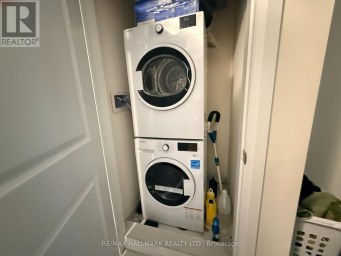 18 - 155 TAPSCOTT ROAD Toronto (Malvern) Ontario photo 9