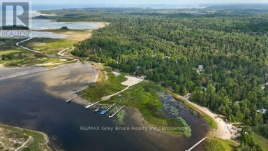 269 OGIMAH ROAD South Bruce Peninsula Ontario photo 37