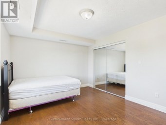 402 - 221 ADELAIDE STREET Saugeen Shores Ontario photo 13