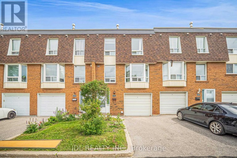 33 - 100 BRIDLETOWNE CIRCLE, Toronto (L'Amoreaux), Ontario, M1W2G8