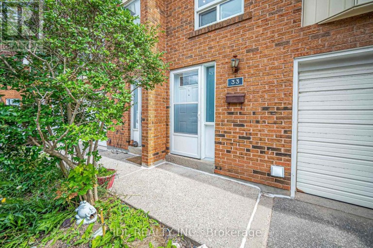 33 - 100 BRIDLETOWNE CIRCLE, Toronto (L'Amoreaux), Ontario, M1W2G8