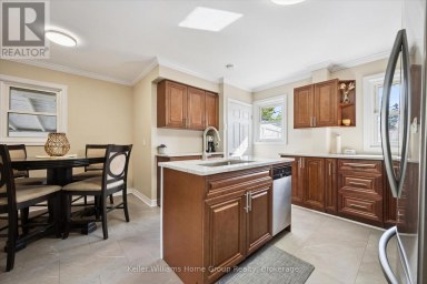 297 HERRICK STREET N Centre Wellington (Fergus) Ontario photo 12