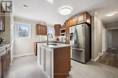297 HERRICK STREET N Centre Wellington (Fergus) Ontario photo 17