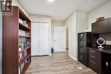 297 HERRICK STREET N Centre Wellington (Fergus) Ontario photo 21