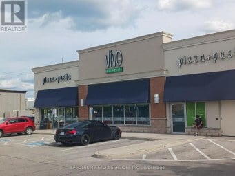 F1 - 17285 LESLIE STREET Newmarket (Huron Heights-Leslie Valley) Ontario photo 2