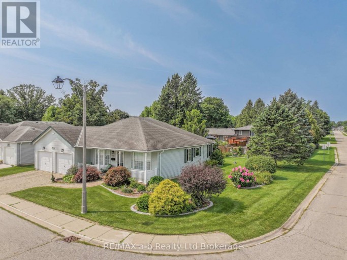 23 ARMSTRONG DRIVE, Tillsonburg, Ontario, N4G5T3