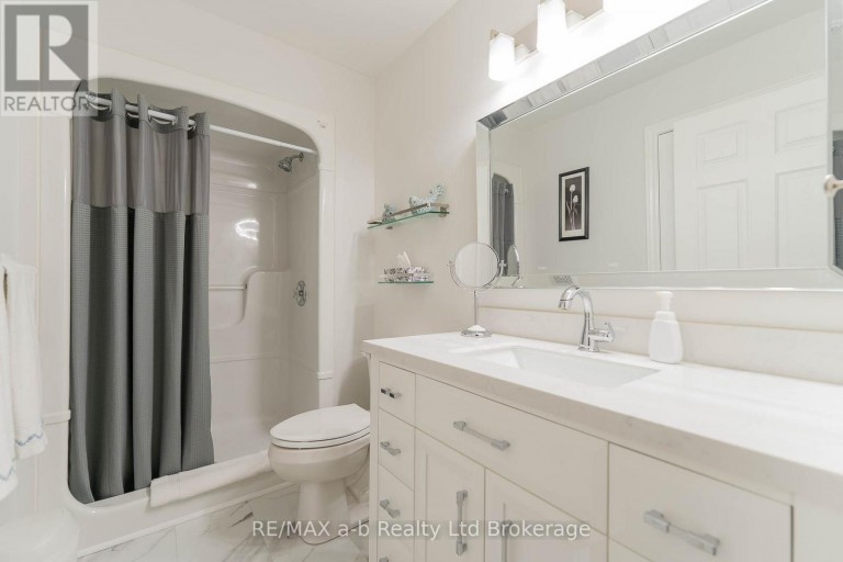 23 ARMSTRONG DRIVE, Tillsonburg, Ontario, N4G5T3