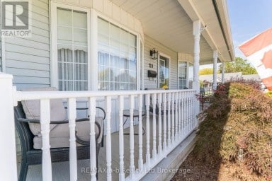 23 ARMSTRONG DRIVE Tillsonburg Ontario photo 3