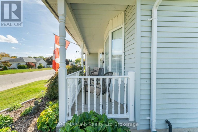 23 ARMSTRONG DRIVE, Tillsonburg, Ontario, N4G5T3