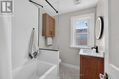 400 RUSSELL STREET Midland Ontario photo 19