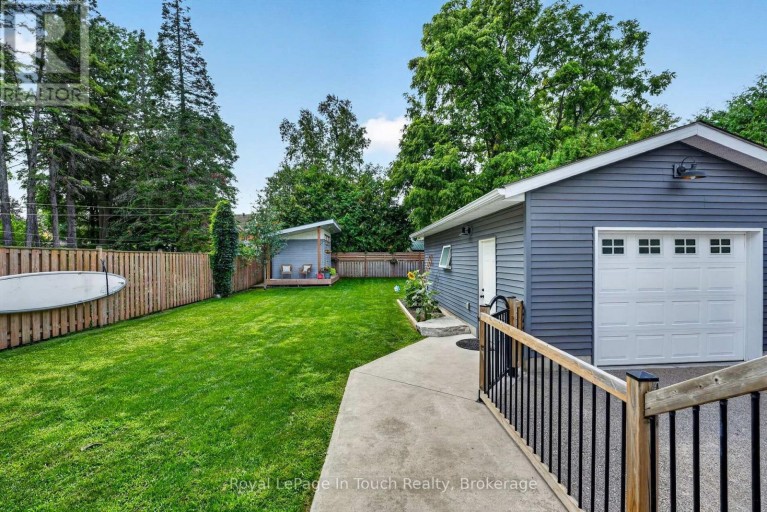 400 RUSSELL STREET, Midland, Ontario, L4R3A8