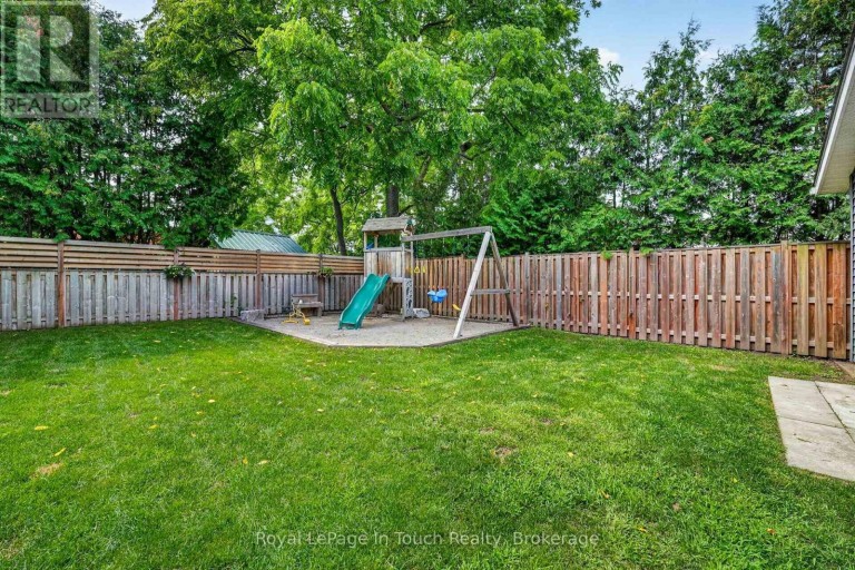 400 RUSSELL STREET, Midland, Ontario, L4R3A8