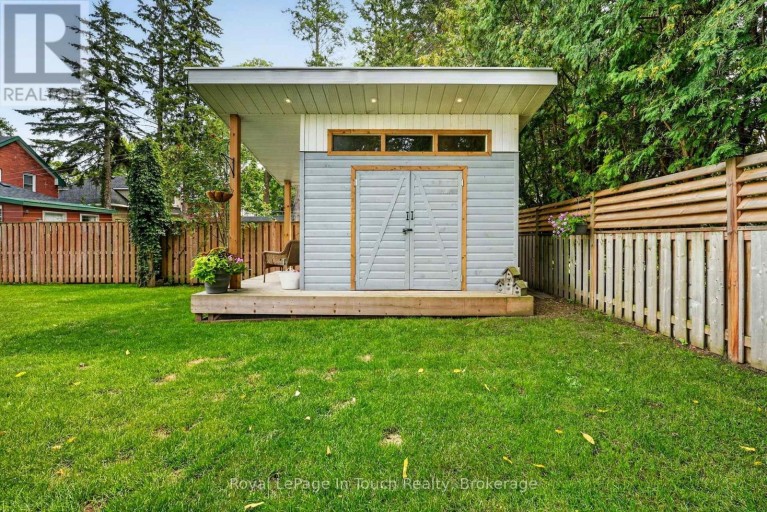 400 RUSSELL STREET, Midland, Ontario, L4R3A8