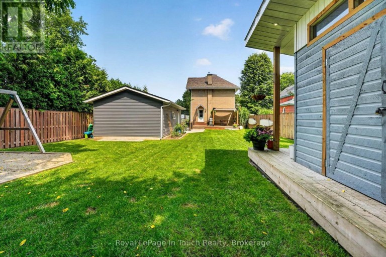 400 RUSSELL STREET, Midland, Ontario, L4R3A8