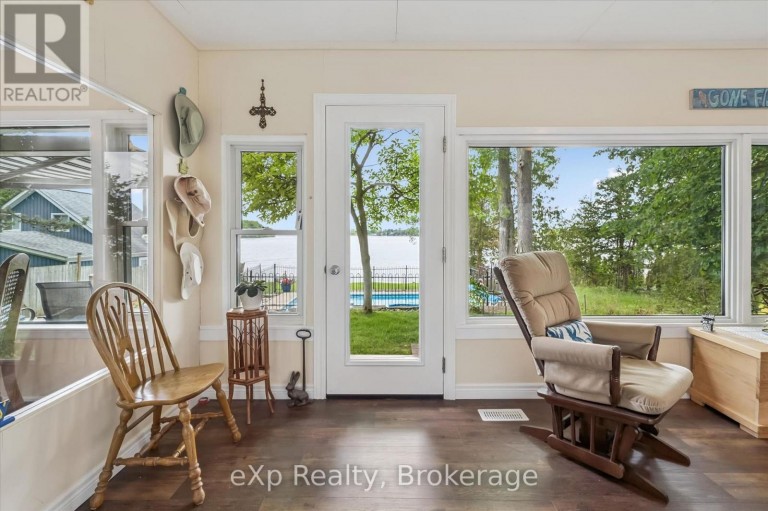 20 CLERGY LANE, Puslinch (Puslinch Lake Settlement Areas), Ontario, N0B2J0