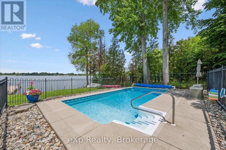 20 CLERGY LANE, Puslinch (Puslinch Lake Settlement Areas), Ontario, N0B2J0